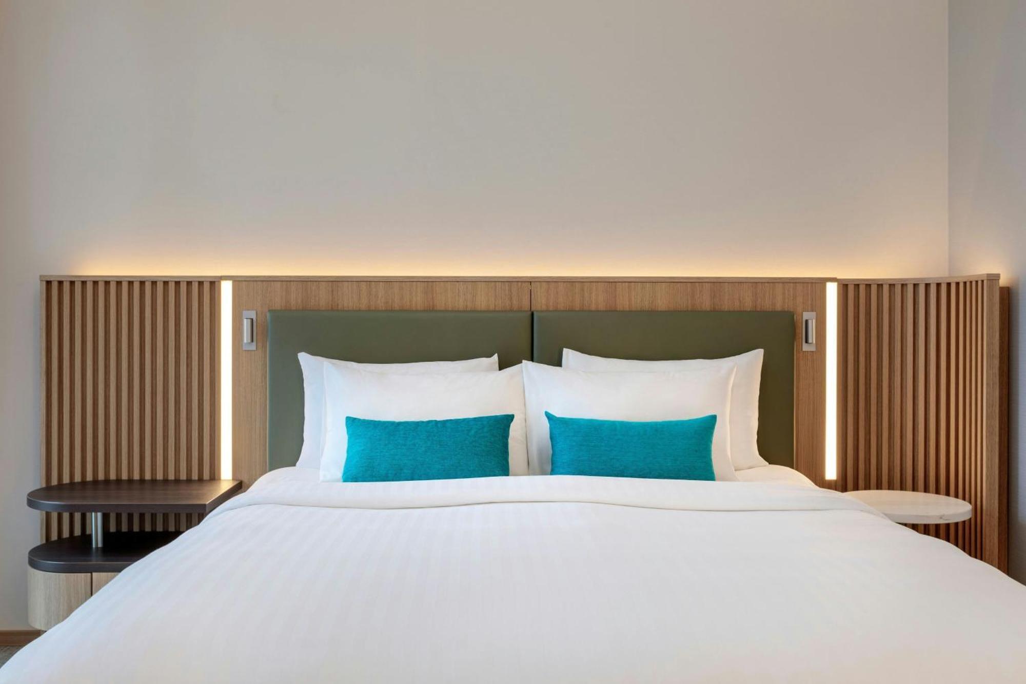 Courtyard By Marriott Biel Bienne Hotel Ngoại thất bức ảnh