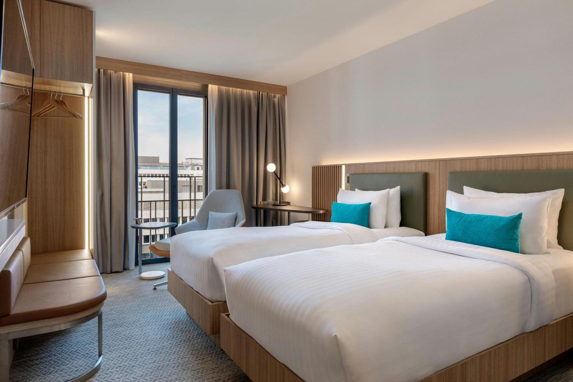 Courtyard By Marriott Biel Bienne Hotel Ngoại thất bức ảnh